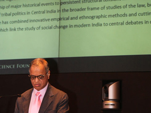 Narayana Murthy announces the winner of Infosys Prize 2010 for Social Sciences - Social Anthropology