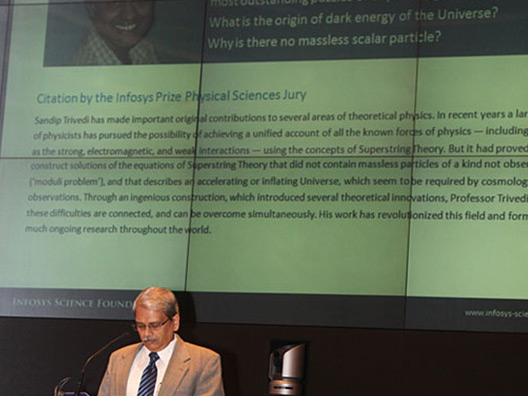S. Gopalakrishan, Trustee, Infosys Science Foundation, announces the winner of Infosys Prize 2010 for Physical Sciences