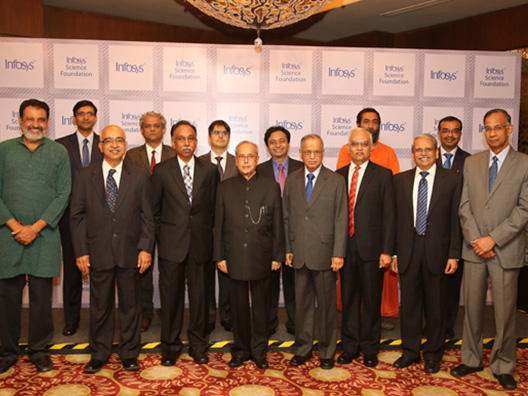 Trustees, Infosys Science Foundation, and Infosys Prize 2015 Laureates with the Chief Guest, Shri Pranab Mukherjee, Honorable President of India
