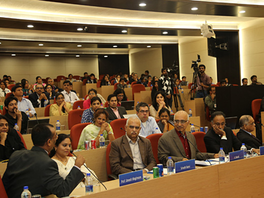 Infosys Prize Winner, Umesh Waghmare, answers queries from media and students