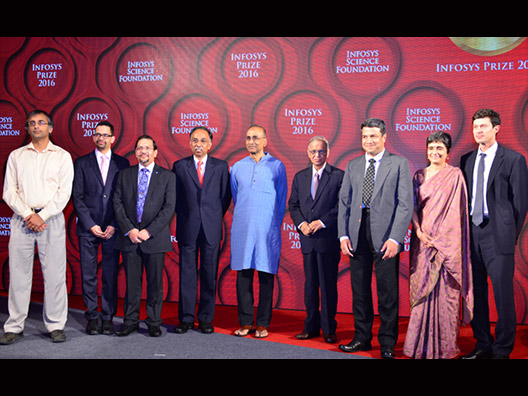 Infosys Prize 2016 Laureates with the Chief Guest, Dr. Venkatraman Ramakrishnan, Mr. S. D. Shibulal, Trustee - ISF, and Mr. Narayana Murthy, Trustee - ISF