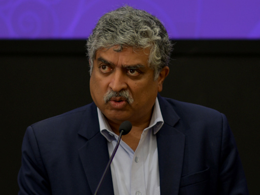 Nandan Nilekani announcing the Infosys Prize 2017 winner in Life Sciences Category