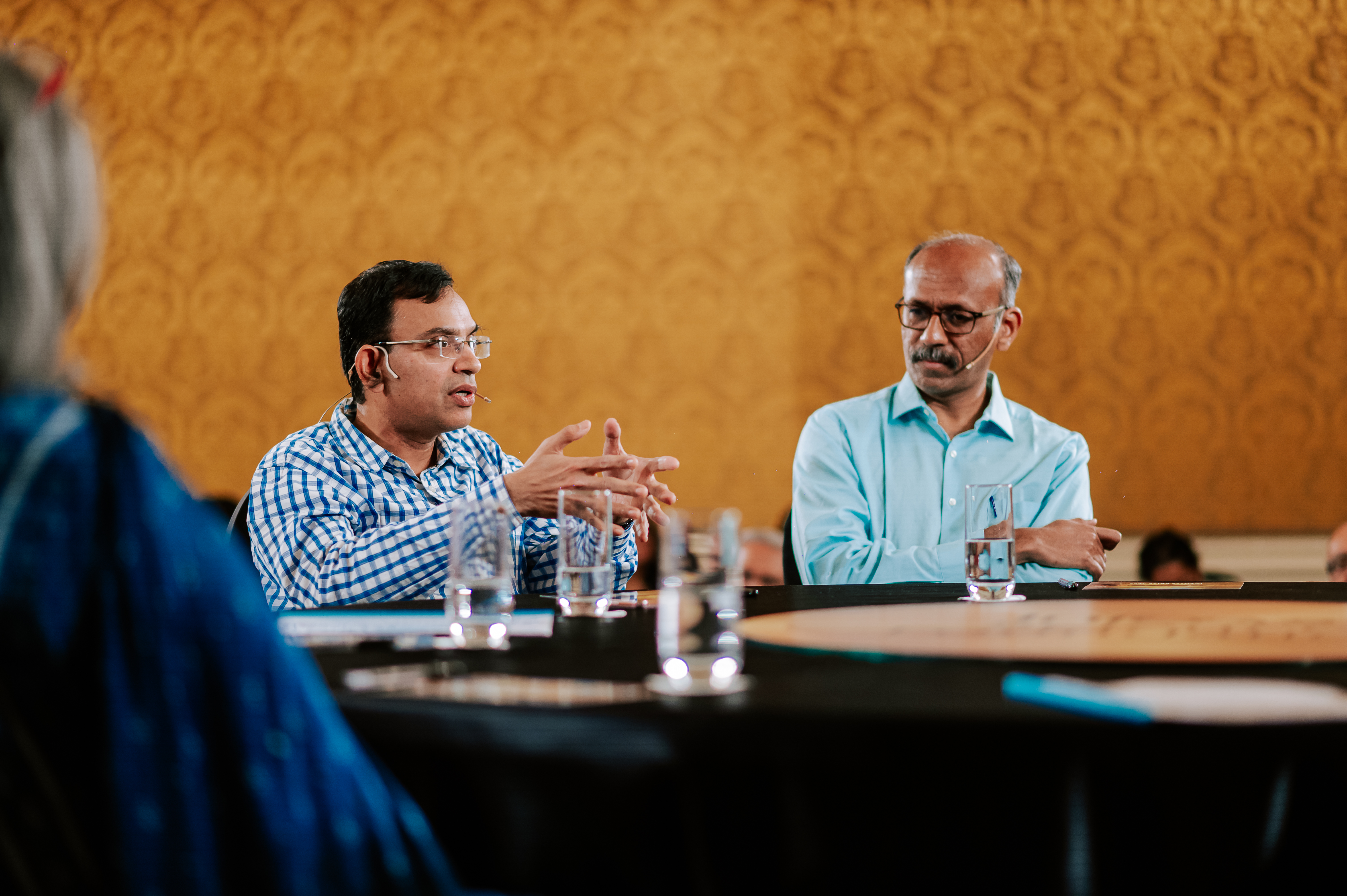 Prof. Suman Chakraborty and Prof. Nissim Kanekar at the Infosys Prize Winners' Symposium 2022