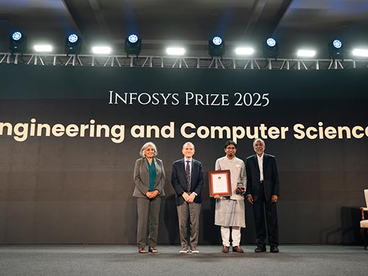 Prof. Jayathi Murthy, Prof. Randy Schekman, and Mr. S.D. Shibulal presenting the Infosys Prize 2025 to Prof. Sushant Sachdeva