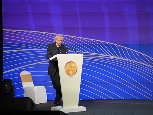 Prof. Akeel Bilgrami reading the jury’s citation of Prof. Andrew Ollett’s work at the Infosys Prize Ceremony 2025