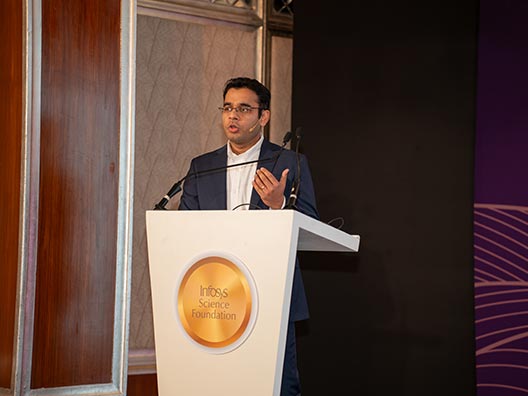 Prof. Nikhil Agarwal, 2025 economics winner presenting his work at the Infosys Prize Winners’ Symposium 2025